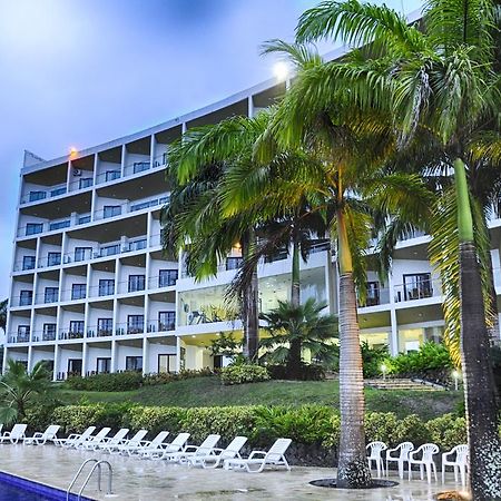 Hotel Makana Resort Тонсупа Екстериор снимка