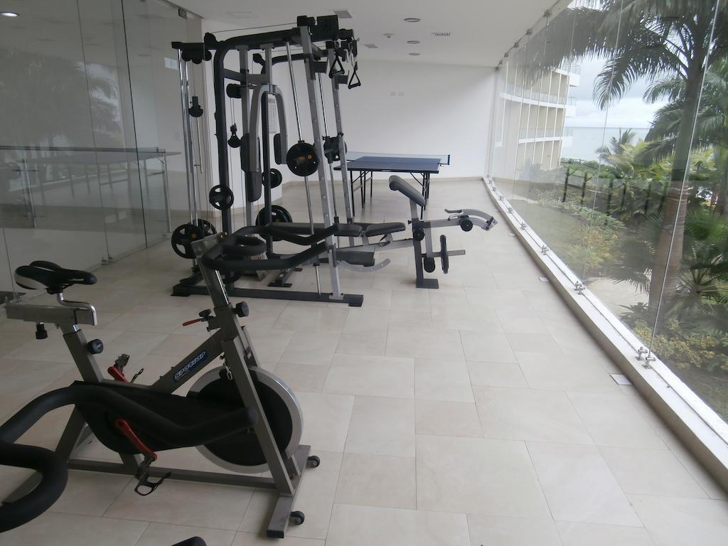 Hotel Makana Resort Тонсупа Екстериор снимка